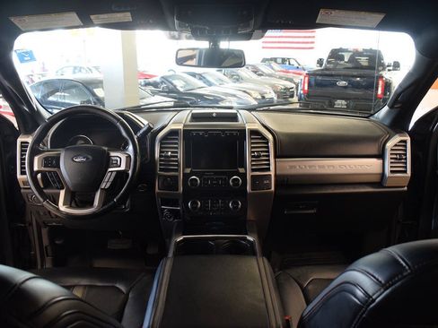 Used 2021 Ford F250 Platinum AWD/4WD image 25