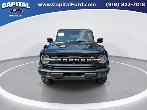 Certified 2025 Ford Bronco Outer Banks AWD/4WD image 3
