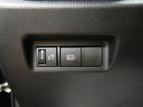 Certified 2022 Toyota RAV4 LE image 13