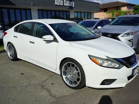 Used 2018 Nissan Altima 2.5 SL FWD image 3