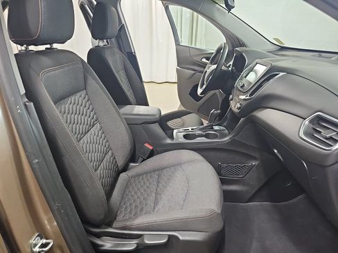 Used 2018 Chevrolet Equinox LT AWD/4WD image 13