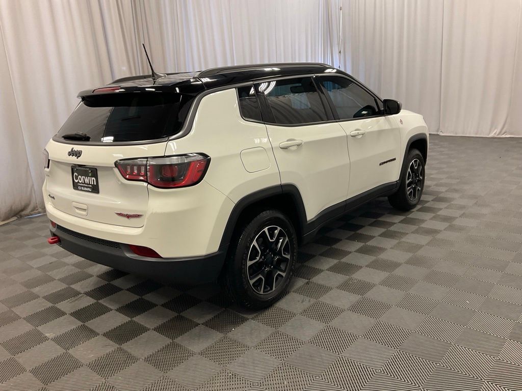 Used 2020 Jeep Compass Trailhawk AWD/4WD image 3