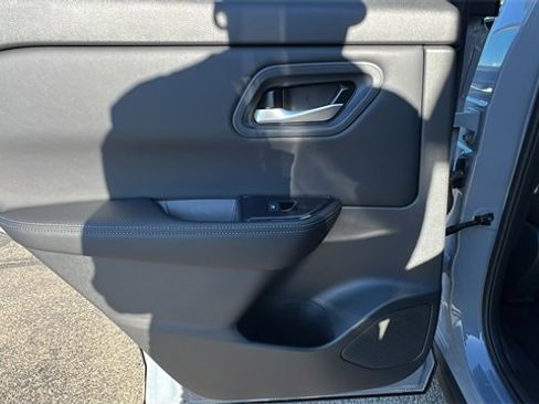 New 2026 Nissan Rogue SV image 14