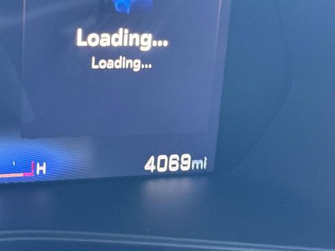 Used 2024 Chevrolet Colorado W/T image 11