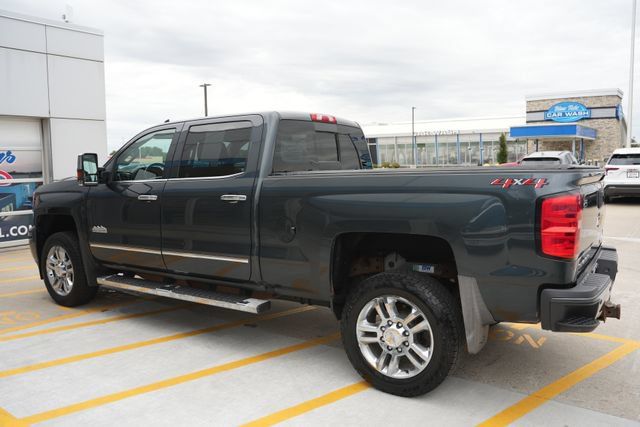 Used 2018 Chevrolet Silverado 2500 High Country w/ Duramax Plus Package AWD/4WD image 32