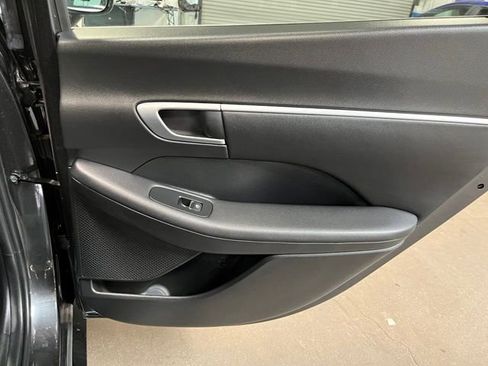 Used 2025 Hyundai Sonata SEL AWD/4WD image 12