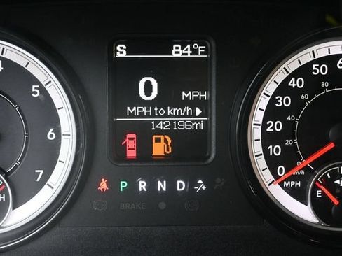 Used 2019 RAM 1500 Classic SLT RWD image 25