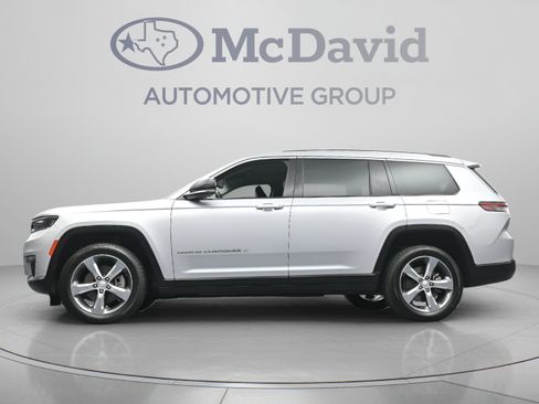 Used 2021 Jeep Grand Cherokee L Limited AWD/4WD image 29