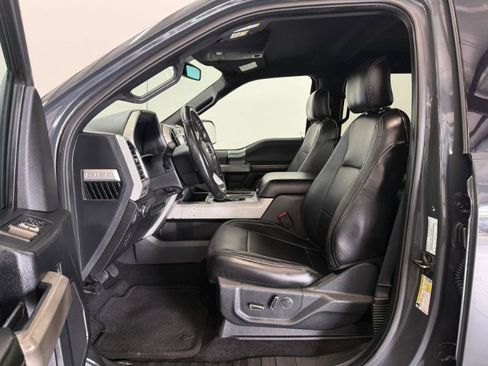 Used 2017 Ford F150 Lariat RWD image 10
