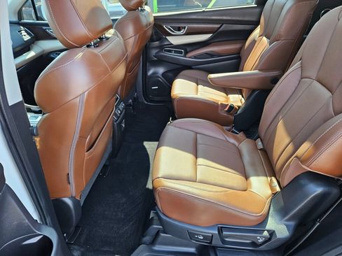 Used 2019 Subaru Ascent Touring w/ Popular Package #3 AWD/4WD image 14