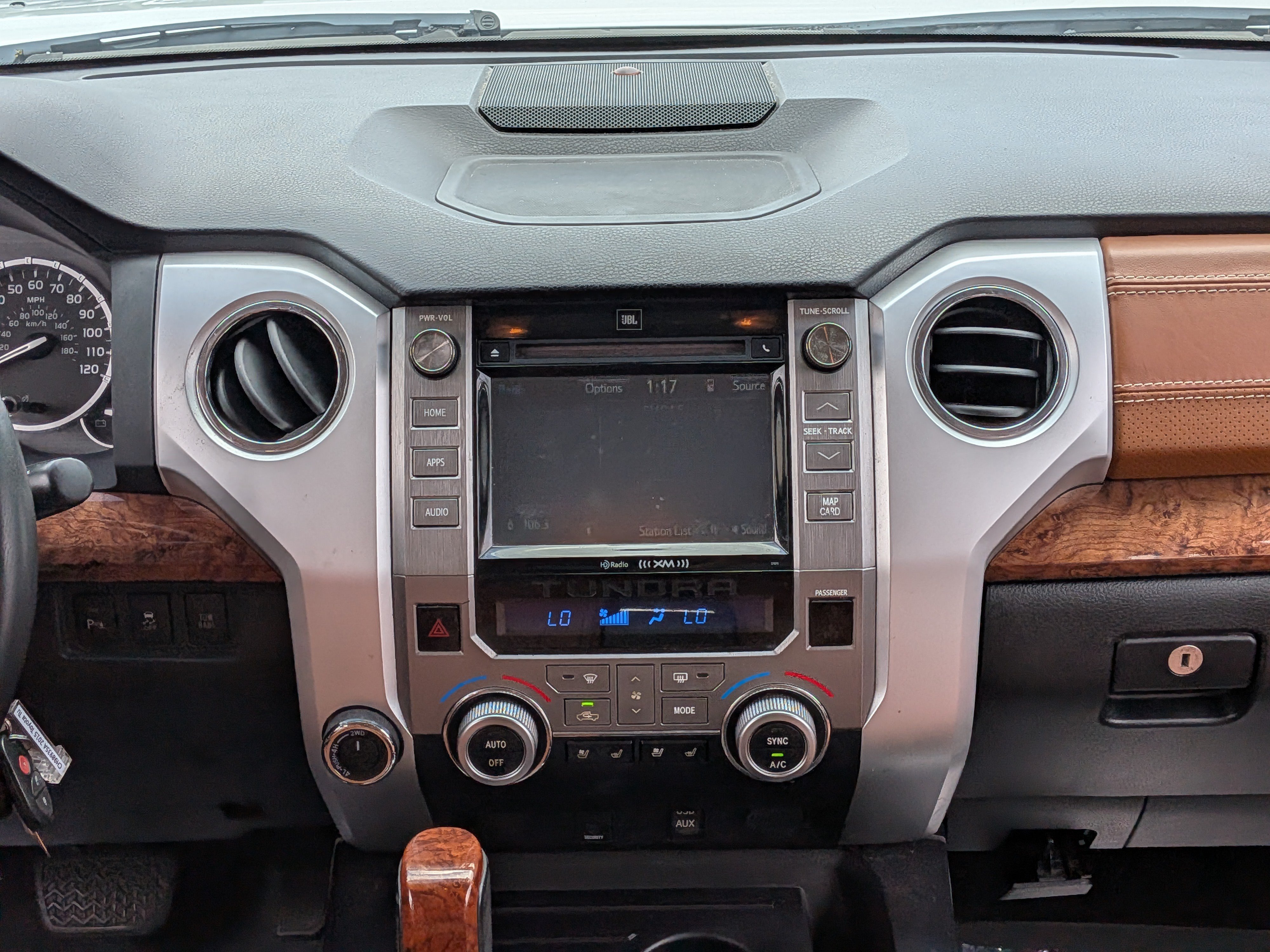 Used 2015 Toyota Tundra 1794 Edition AWD/4WD image 19