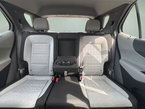 Used 2022 Chevrolet Equinox LS AWD/4WD image 31