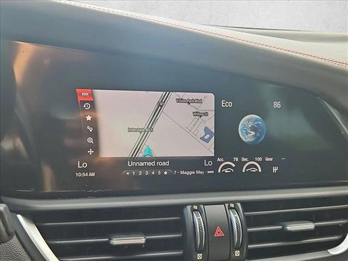 Used 2019 Alfa Romeo Giulia Quadrifoglio w/ Driver Assist Dynamic Package image 12