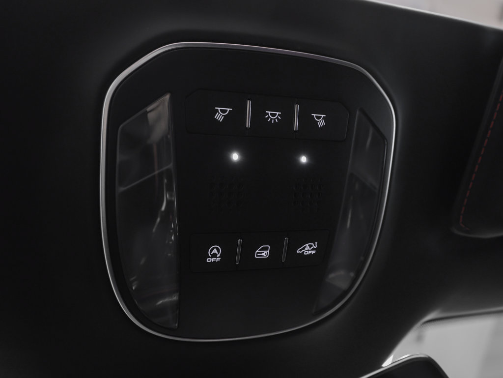 Certified 2023 Ferrari 812 GTS RWD image 72