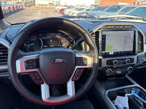 Certified 2022 Ford F350 Lariat w/ Lariat Ultimate Package image 12