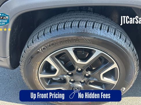 Used 2019 Jeep Compass Sport AWD/4WD image 34