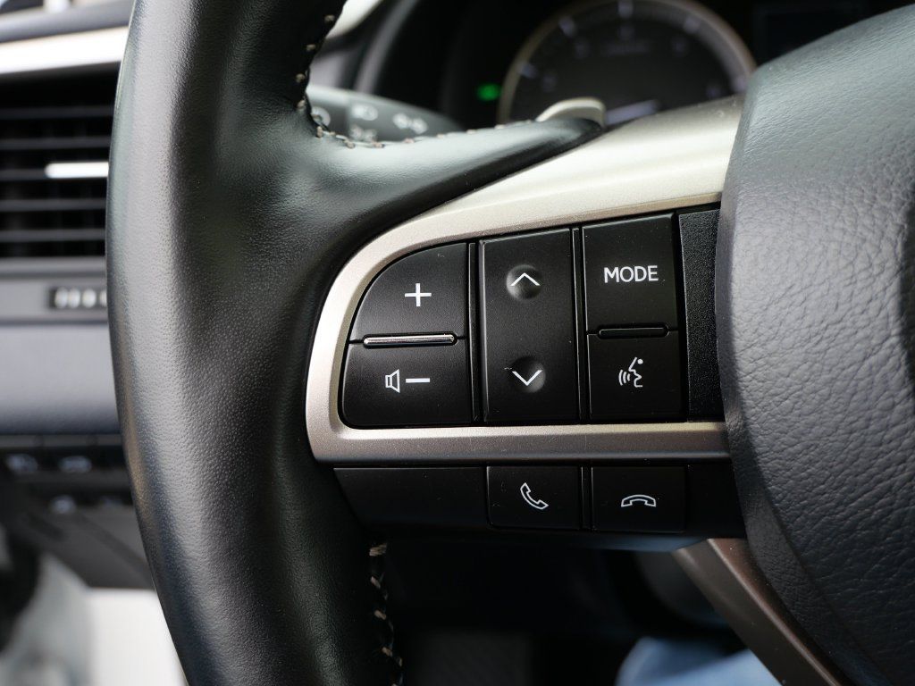 Used 2022 Lexus RX 350L Premium w/ Premium Package AWD/4WD image 29