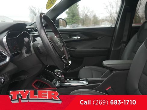 Used 2023 Chevrolet TrailBlazer RS w/ Convenience Package image 41