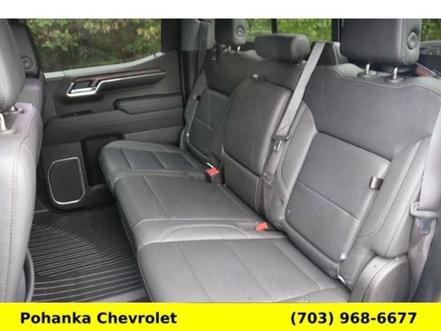 Certified 2023 GMC Sierra 1500 SLT w/ SLT Convenience Package AWD/4WD image 32