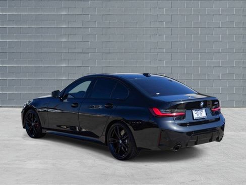 Used 2024 BMW 330i Sedan w/ M Sport Package RWD image 3
