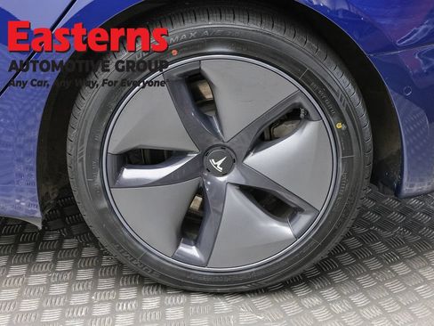Used 2018 Tesla Model 3 Long Range AWD/4WD image 8