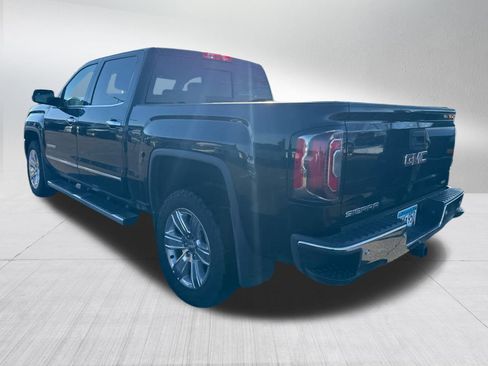 Used 2017 GMC Sierra 1500 SLT image 3