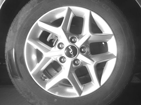 Used 2025 Kia Soul LX w/ LX Technology Package image 22