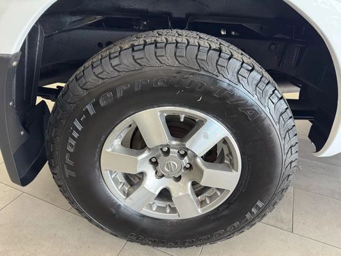 Used 2012 Nissan Frontier PRO-4X w/ Pro-4x Luxury Pkg image 32