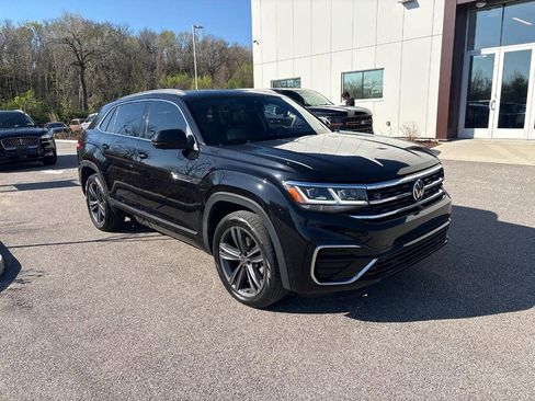 Used 2020 Volkswagen Atlas Cross Sport SEL Premium R-Line image 4