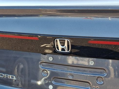 Certified 2023 Honda Accord LX image 30