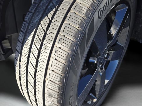 Used 2026 Land Rover Defender 110 X-Dynamic SE image 30