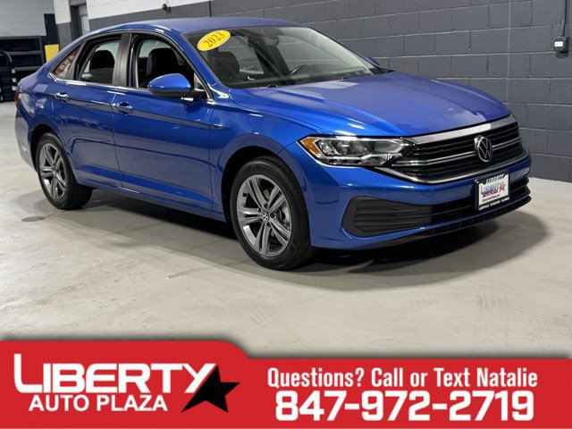Used 2023 Volkswagen Jetta SE FWD image 1