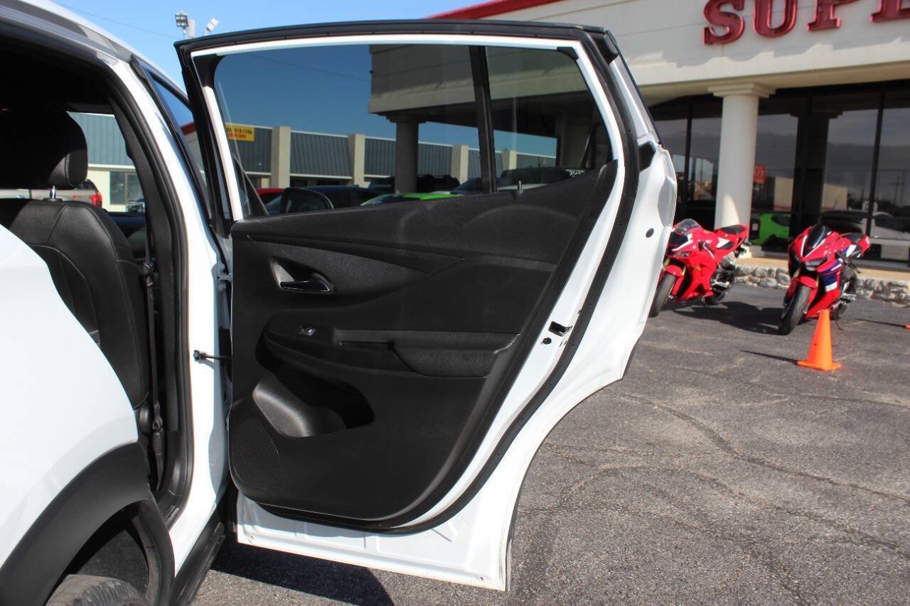 Used 2025 Buick Envista Preferred FWD image 12