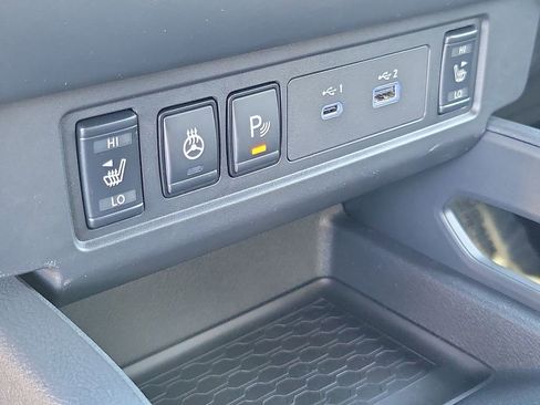 New 2026 Nissan Frontier SV w/ SV Convenience Package image 16