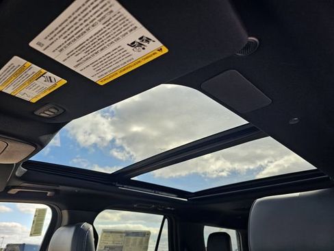 New 2025 Ford Expedition Platinum w/ Stealth Performance Package image 19