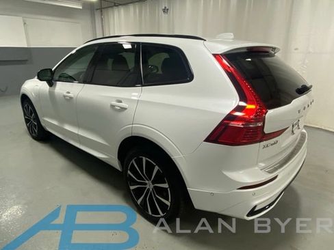 Certified 2023 Volvo XC60 T8 Plus w/ Climate Package AWD/4WD image 1