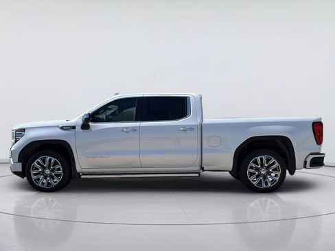Used 2024 GMC Sierra 1500 Denali w/ Denali Reserve Package AWD/4WD image 6
