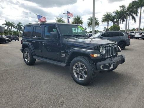 Used 2020 Jeep Wrangler Unlimited Sahara image 3