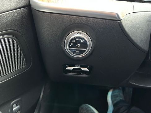 Used 2024 Mercedes-Benz C 300 4MATIC Sedan image 19