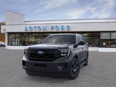 New 2026 Ford Expedition Active AWD/4WD image 2