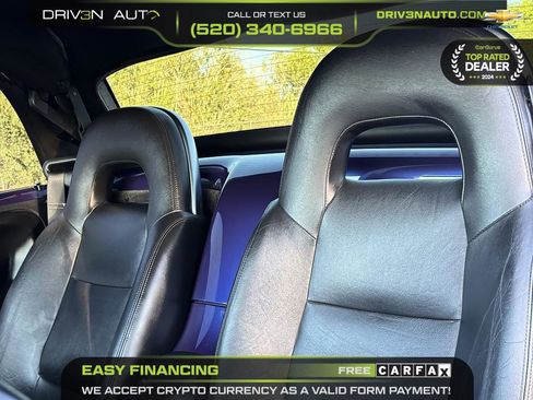 Used 2004 Chevrolet SSR w/ Preferred Equipment Group RWD image 16