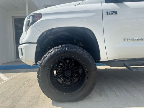 Used 2014 Toyota Tundra SR5 image 15