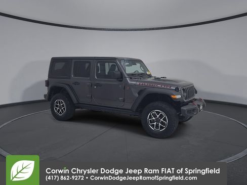 Certified 2025 Jeep Wrangler Unlimited Rubicon AWD/4WD image 2