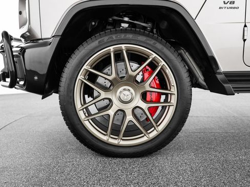 Used 2025 Mercedes-Benz G 63 AMG 4MATIC image 30