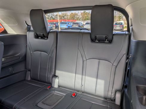 Used 2022 INFINITI QX60 Sensory w/ Cargo Package image 32