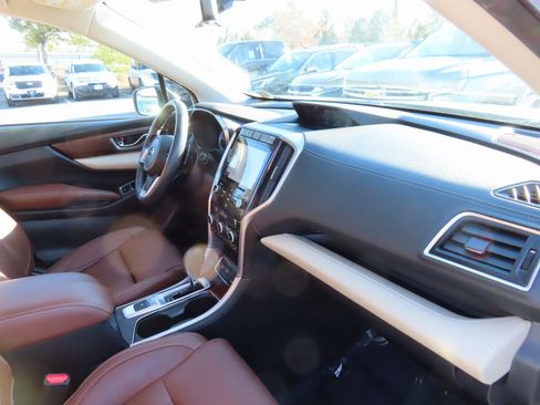 Used 2022 Subaru Ascent Touring image 17
