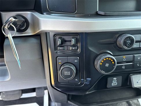 New 2025 Ford F550 4x4 Regular Cab Super Duty image 21