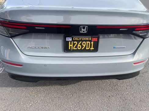 Used 2023 Honda Accord EX-L image 7