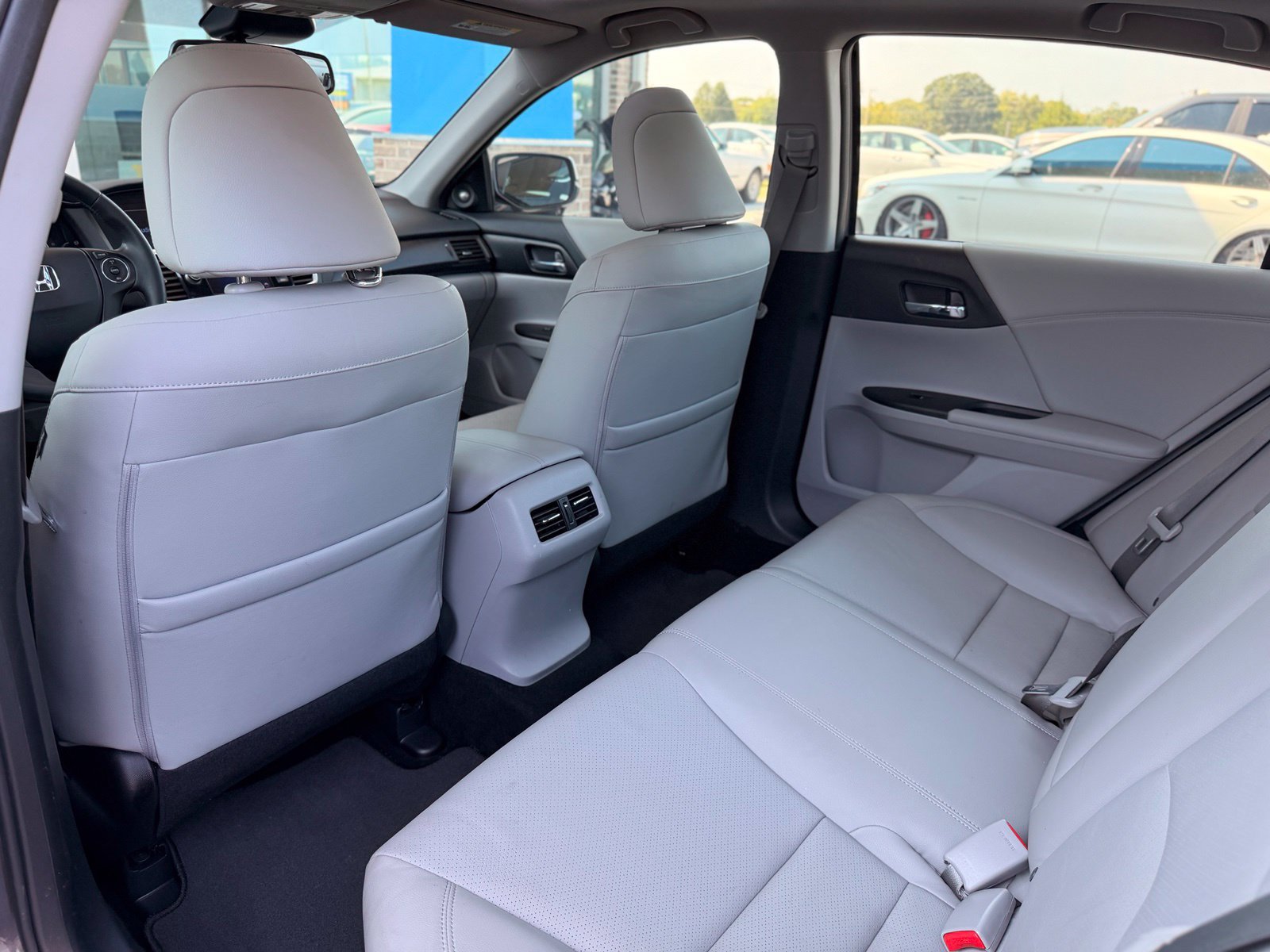 Used 2015 Honda Accord EX-L image 21