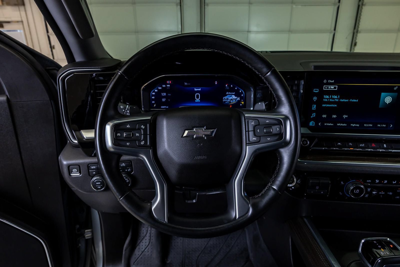 Used 2024 Chevrolet Silverado 1500 RST w/ Convenience Package II AWD/4WD image 18